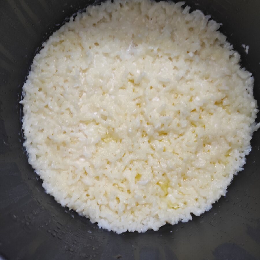 Нежная рисовая каша на молоке в мультиварке