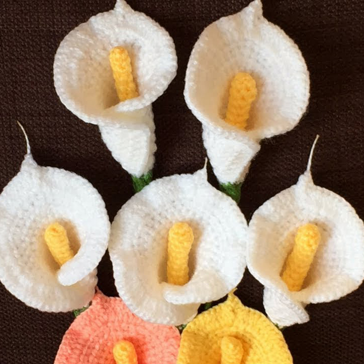 Георгин Ника, цветы канзаши из ленты 2,5 см, лепесток слойка
