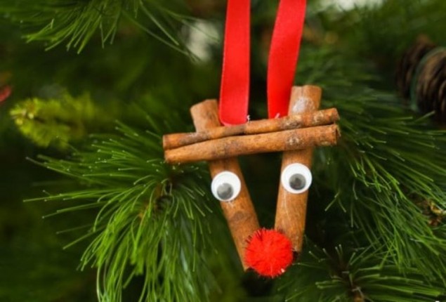 Набор для создания подвесной ёлочной игрушки из фетра и бумаги гофре «Дед Мороз»