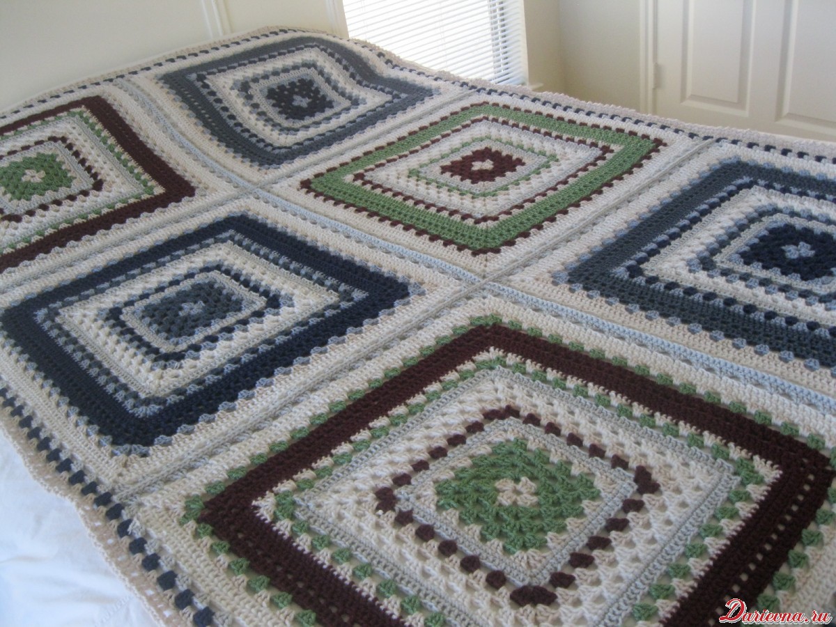 Покрывало/плед из гигантских бабушкиных квадратов / Giant granny square bedspread (afghan)