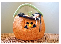 Pumpkin trick-or-treat bags - мастер-класс от Stephanie