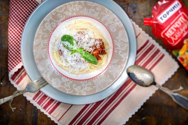 Рецепт: Спагетти болоньезе (Фото 4)
