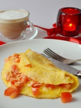 Как приготовить вкусный и быстрый завтрак — 5 фото-рецептов омлетов на любой вкус