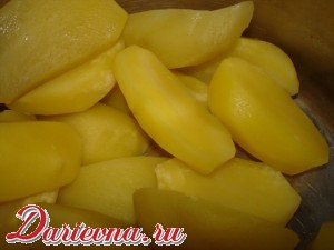 Картофель, запеченный в сухарях