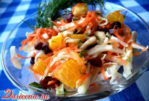 Салат постный «Великолепный» с капустой, апельсинами и морковью