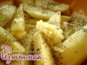 Рецепты праздничных блюд — картофель, запеченный в духовке с сыром