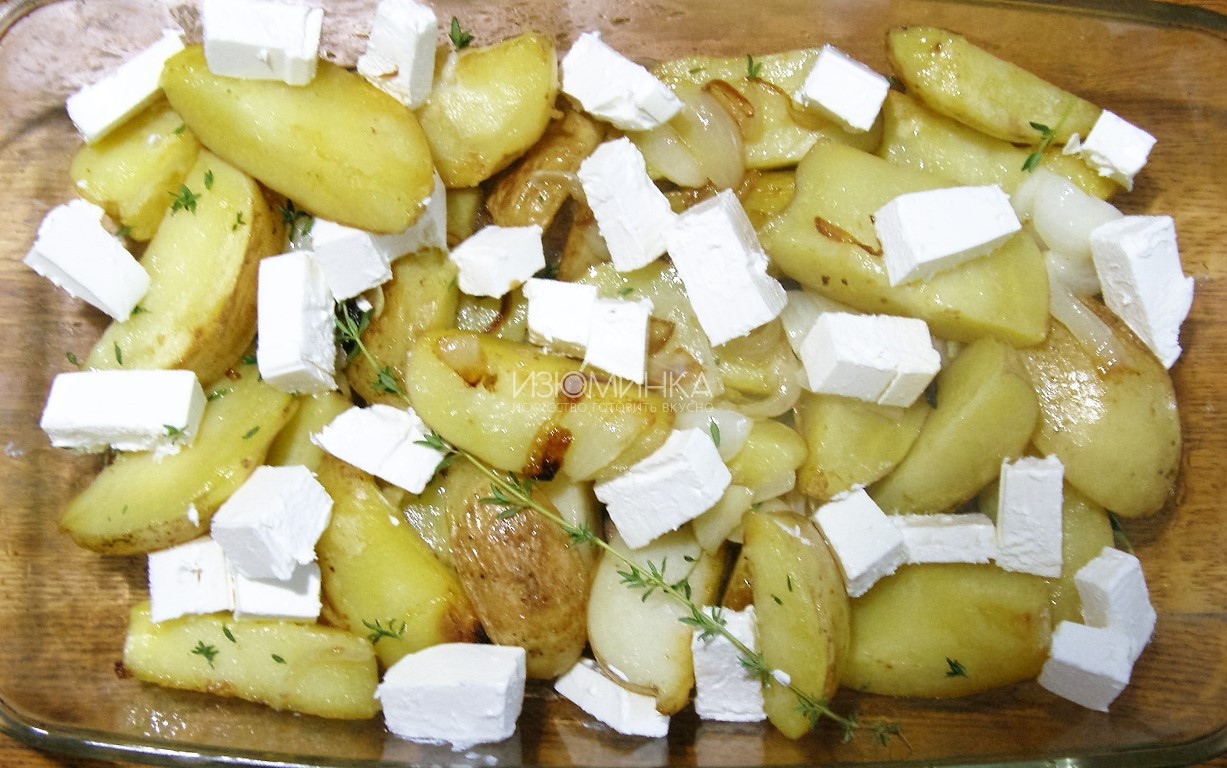 Как готовить запеченный в духовке картофель с сыром
