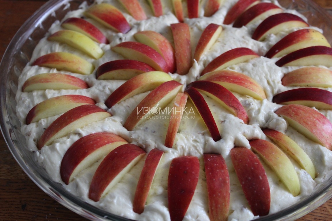 яблочный пирог с орехами