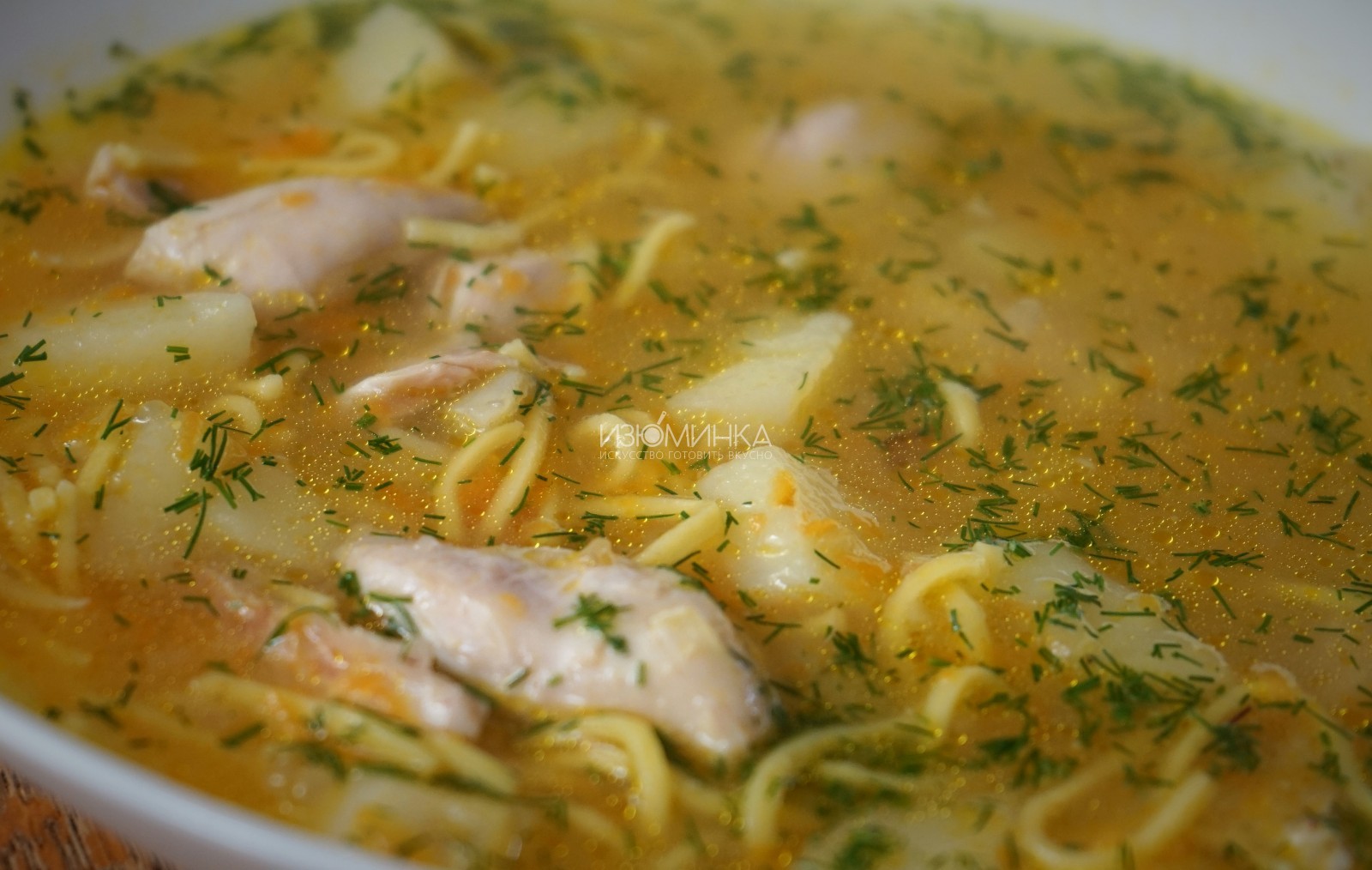 Как готовить куриный суп с вермишелью