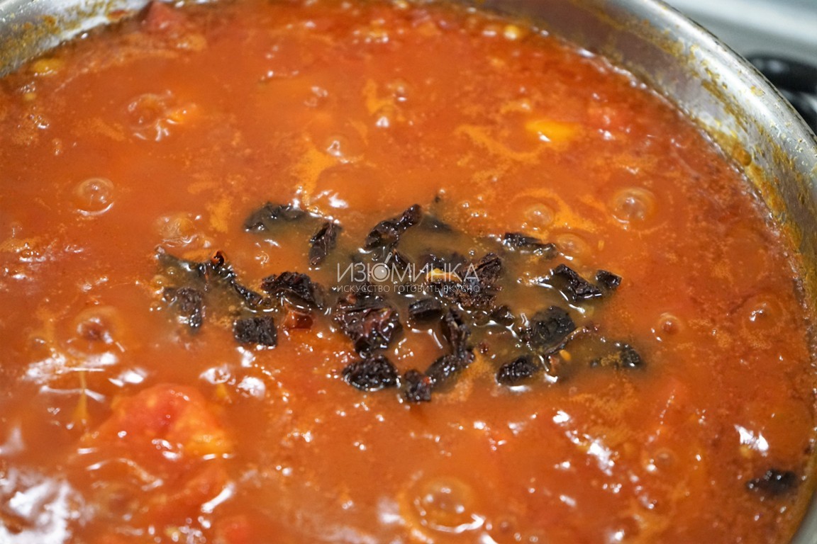 Как готовить спагетти в томатном соусе