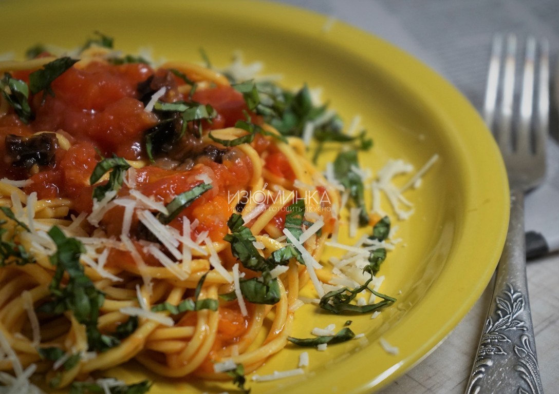 Как готовить спагетти в томатном соусе