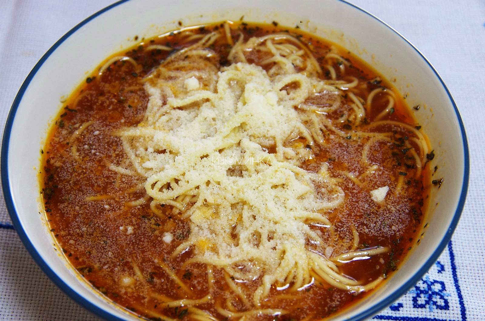 Как готовить холодный томатный суп