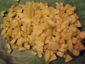 оладушки на кефире с яблоками: рецепт с фото