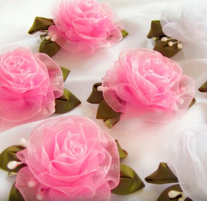 Как сделать букет роз из атласных лент своими руками - в ТикТок новый тренд к 14 февраля - Телеграф