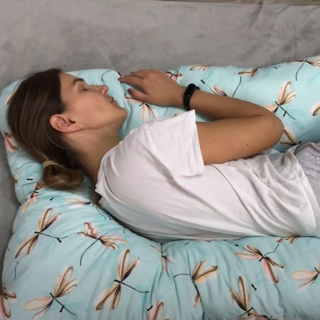 Декоративные диванные подушки своими руками: 25+ вариантов