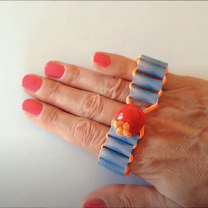 Креативная бижутерия своими руками — 5 интересных браслетов