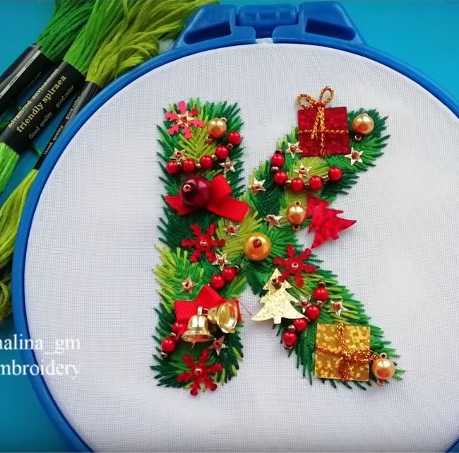 Буква "К" в рождественском стиле от Malina GM Embroidery