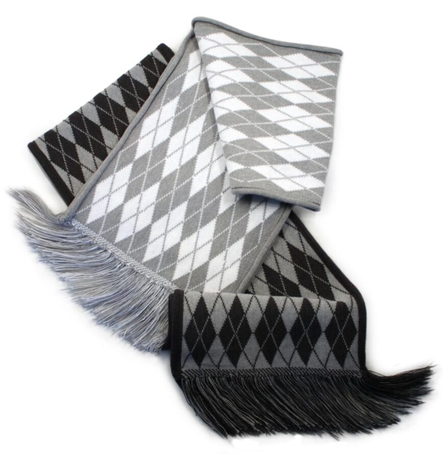 Тонкий вязаный клетчатый шарф с бахромой под нанесение логотипа