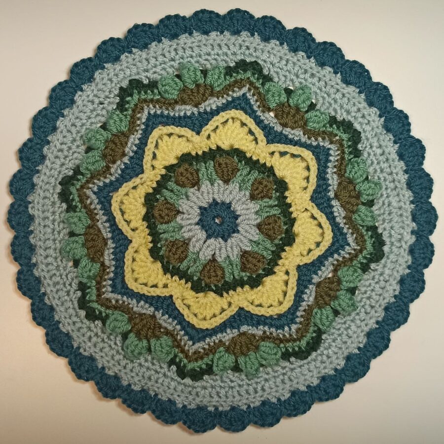 Зимняя мандала - вариант мини в исполнении Дарьи